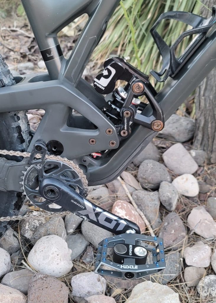 Customer Gunmetal Gray REMtech Pedals installed on their mtb bike.